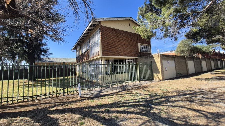 Commercial Property for Sale in Voorspoed Free State